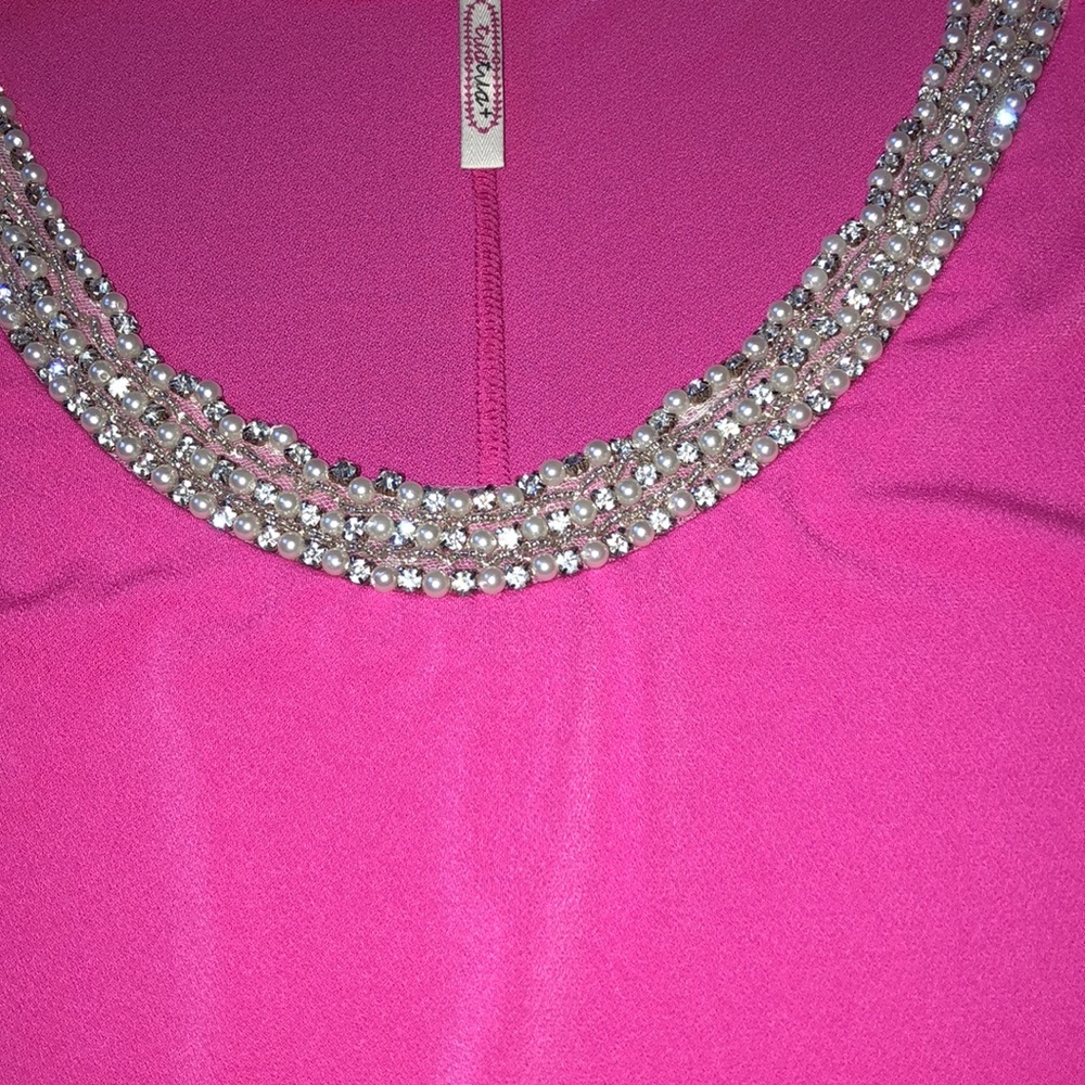 Pink top - Picture 3 of 3